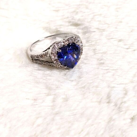 NWOT Heart Shaped Simulated Sapphire & Cubic Zirconia, Sterling Silver Ring - Picture 11 of 14
